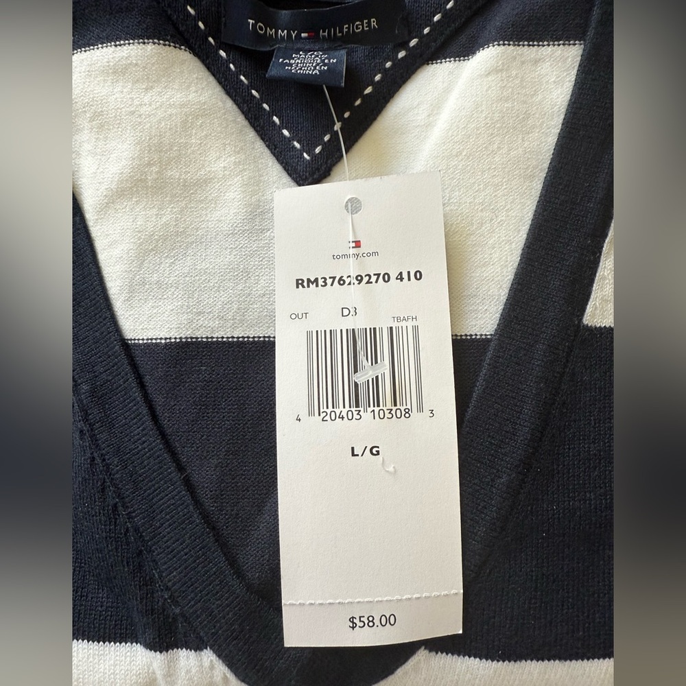 Tommy Hilfiger Women’s Navy and White Striped V-Neck Sweater - Picture 2 of 4